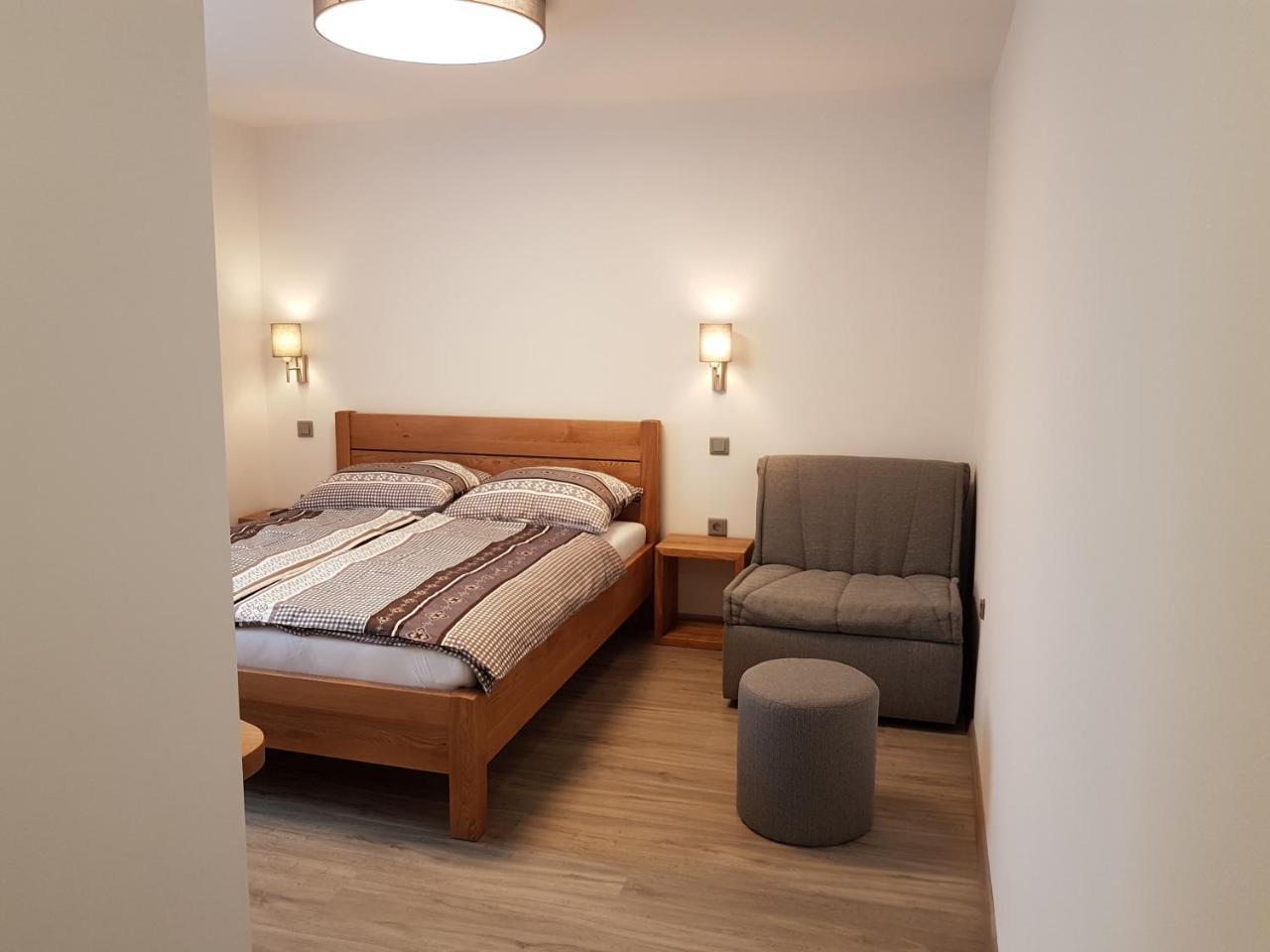 Apartments And Rooms Milena Kranjska Gora Pokój zdjęcie